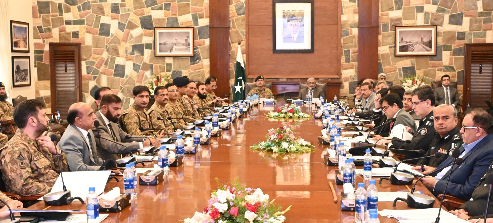 General Syed Asim Munir, NI (M), (COAS) visited Karachi today and attended meeting of the Provincial Apex Committee.