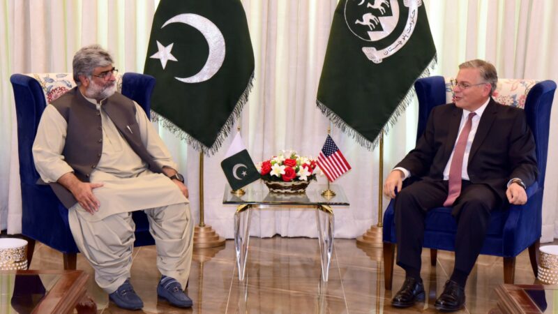 US Ambassador calls on CM Balochistan.
