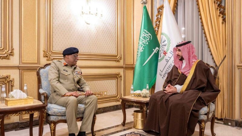 Chairman (JCSC) General Sahir Shamshad Mirza called on HRH Prince Khalid Bin Salman Bin Abdulaziz Al-Saud in KSA.