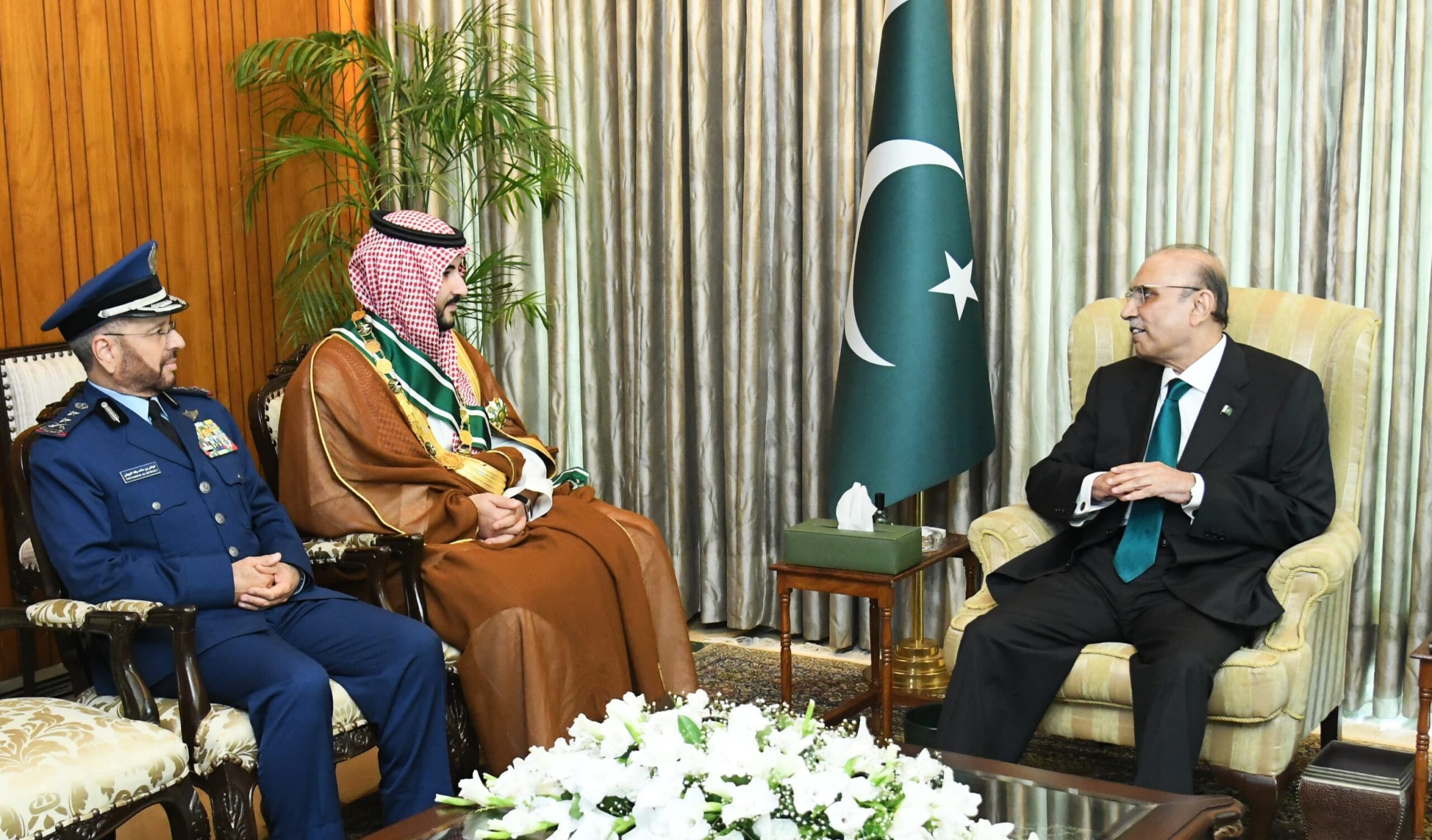 Pakistan & Saudi Arabia to work together, further enhance bilateral cooperation.