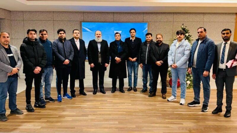 Federal Minister for Commerce Jam Kamal Khan Arrives in Korea to Strengthen Economic Ties.