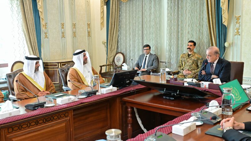 Pakistan seeks to benefit from UAE’s experience in modern management systems: PM
