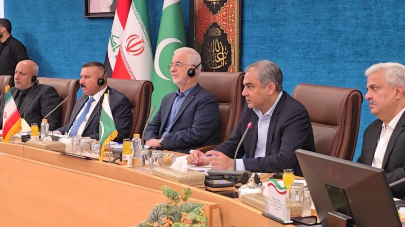 Pakistan, Iran, Iraq pledge joint measures to facilitate pilgrims in groundbreaking trilateral conference