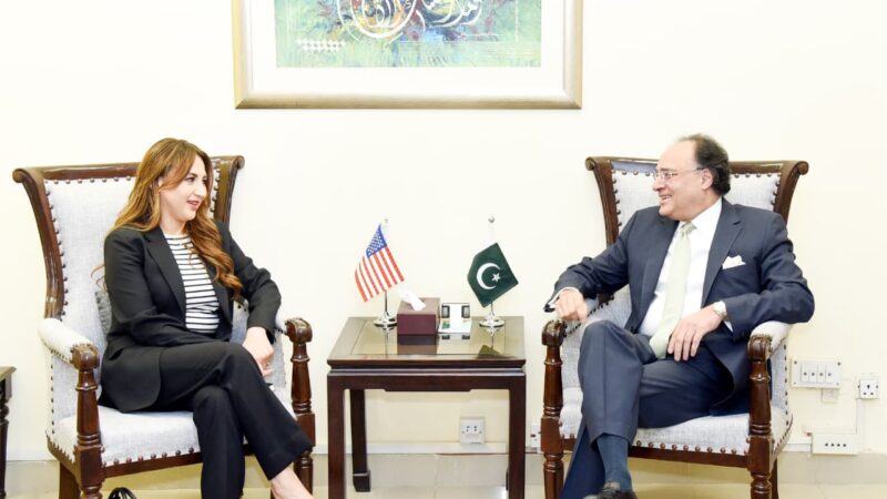 Pakistan, US Vow to Boost Trade and Investment.