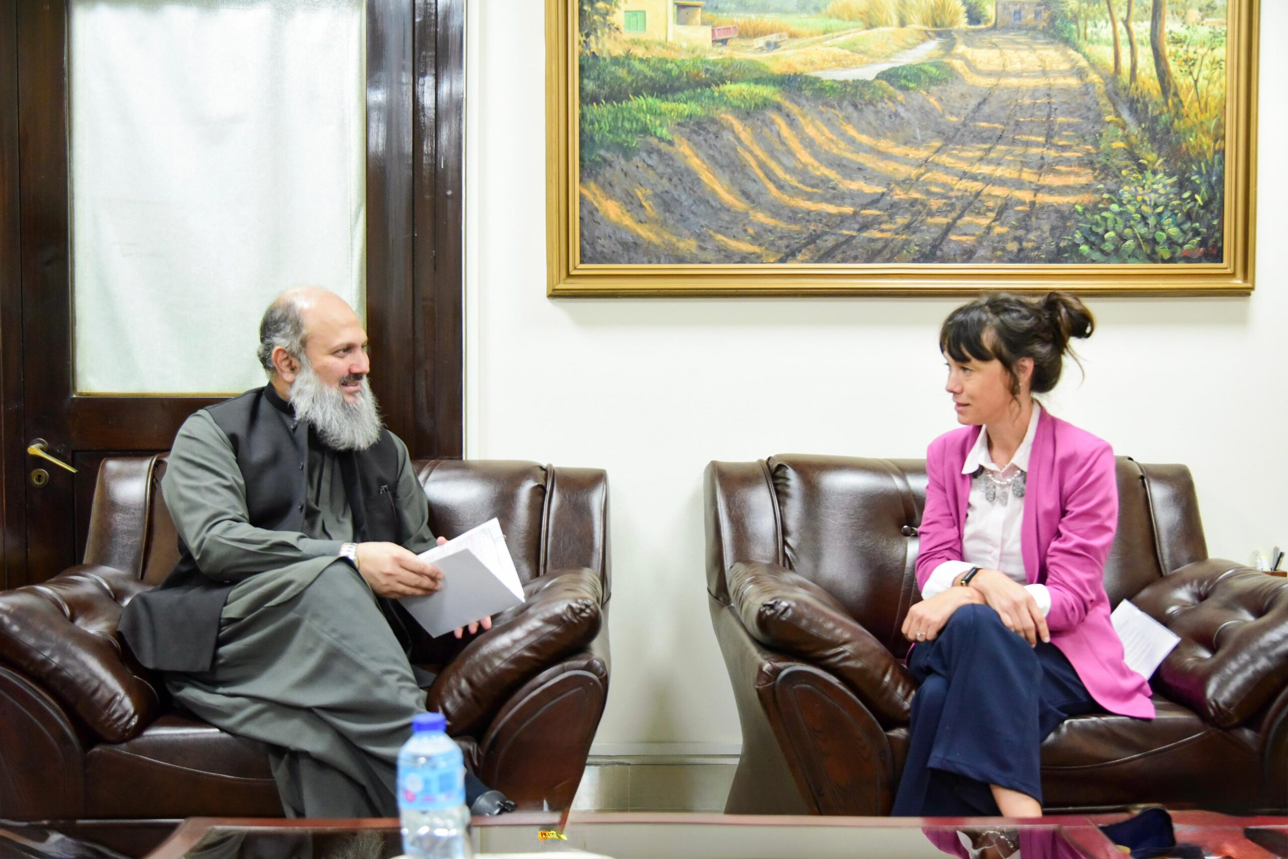 Swedish Ambassador Meets Commerce Minister; Focus on Trade, Investment, and Climate Cooperation