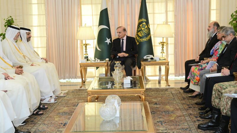 PM invites Qatari investors to explore new avenues of collaboration under SIFC