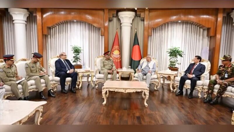 Bridging Brotherhood: Pakistan and Bangladesh Renew Defence Ties Amid Evolving Global Dynamics