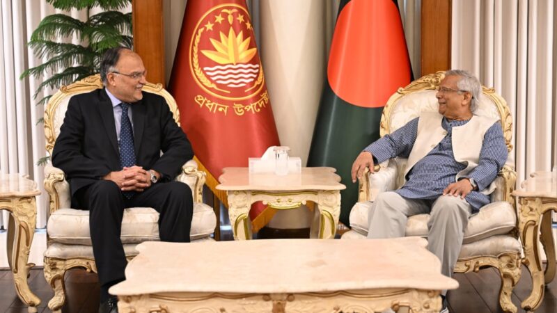 Minister Ahsan Iqbal Calls on Chief Adviser Professor Muhammad Yunus in Dhaka.
