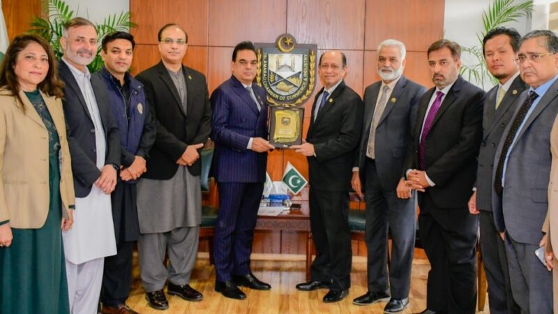 Malaysia keen to enhance Halal food, Pharma and Agro trade with Pakistan: High Commissioner