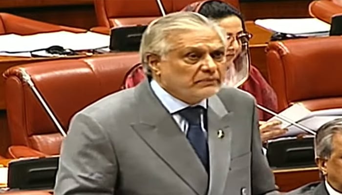 DPM Dar Informs Parliament That Iran Has Agreed Not to Develop Nuclear Weapons