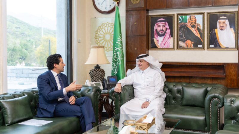 Pakistan Requests Alternative Supply Route via Yanbu, Saudi Arabia Assures Full Support.