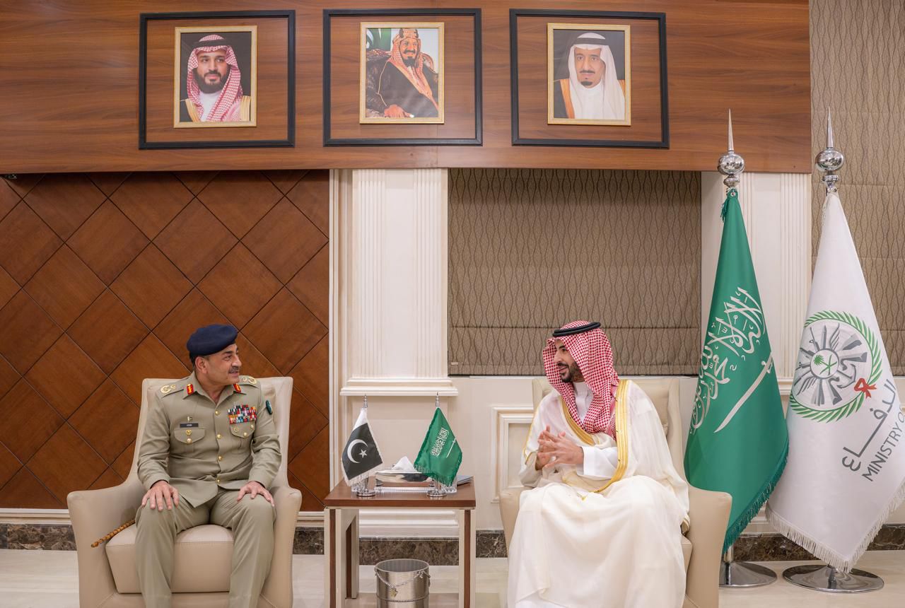 Pakistan Army Chief Meets Saudi Defence Minister Amid Rising Regional Tensions