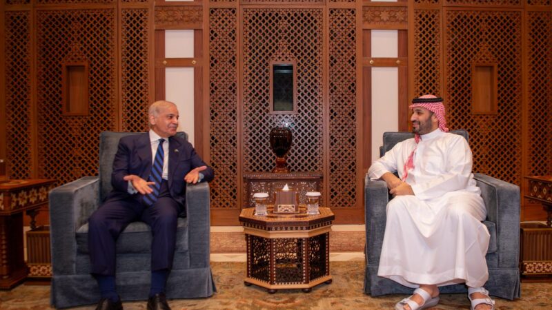 Shehbaz Sharif Expresses Pakistan’s Full Solidarity with Saudi Arabia in Challenging Times