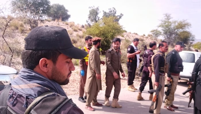 Police Officer Martyred While Protecting Polio Vaccination Team in Hangu