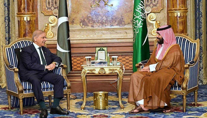 PM praises Saudi economic support, discusses US-Iran peace efforts with MBS