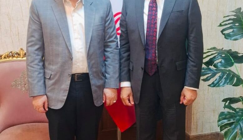 Pakistan, Iran Discuss Railway Cooperation and Regional Peace