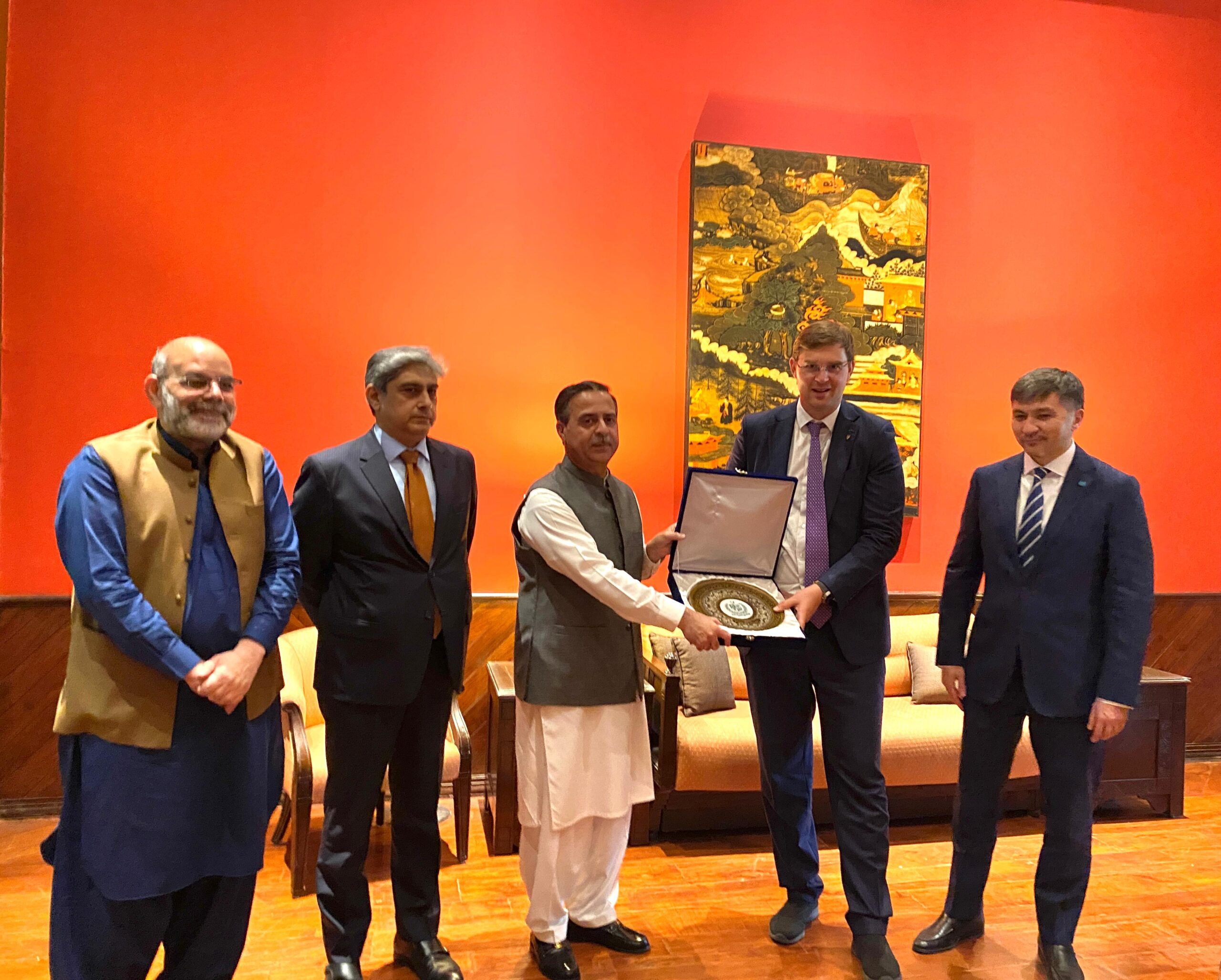 Pakistan invites Kazakh investment in Gwadar, Karachi Port projects