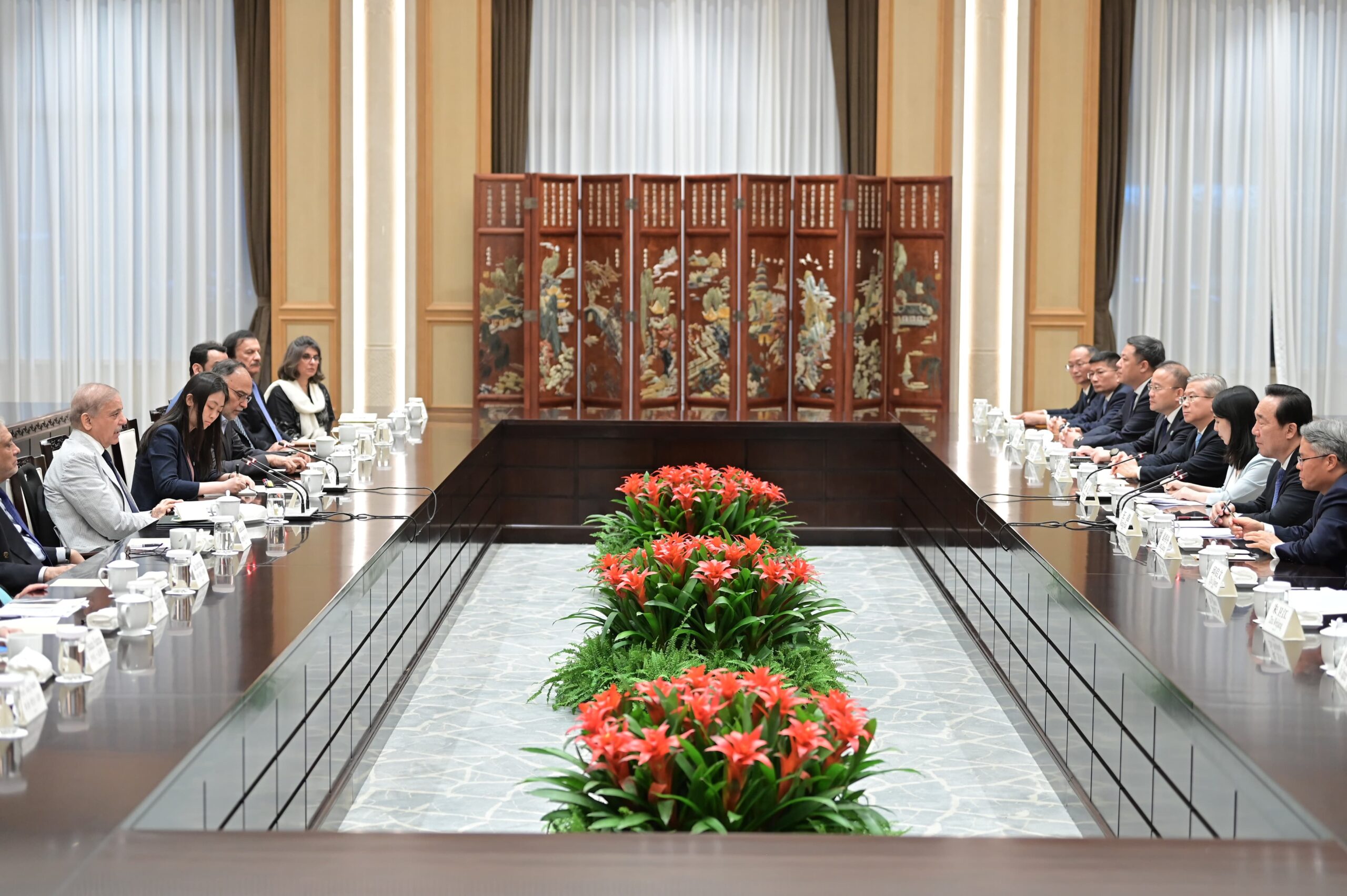 Pakistan–China Provincial Cooperation Enters New Phase as PM Shehbaz Visits Zhejiang, Signs Key MoUs in Hangzhou