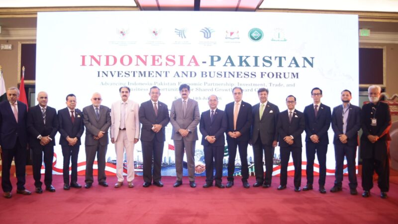 Pakistan, Indonesia Reaffirm Commitment to Strengthening Economic Partnership