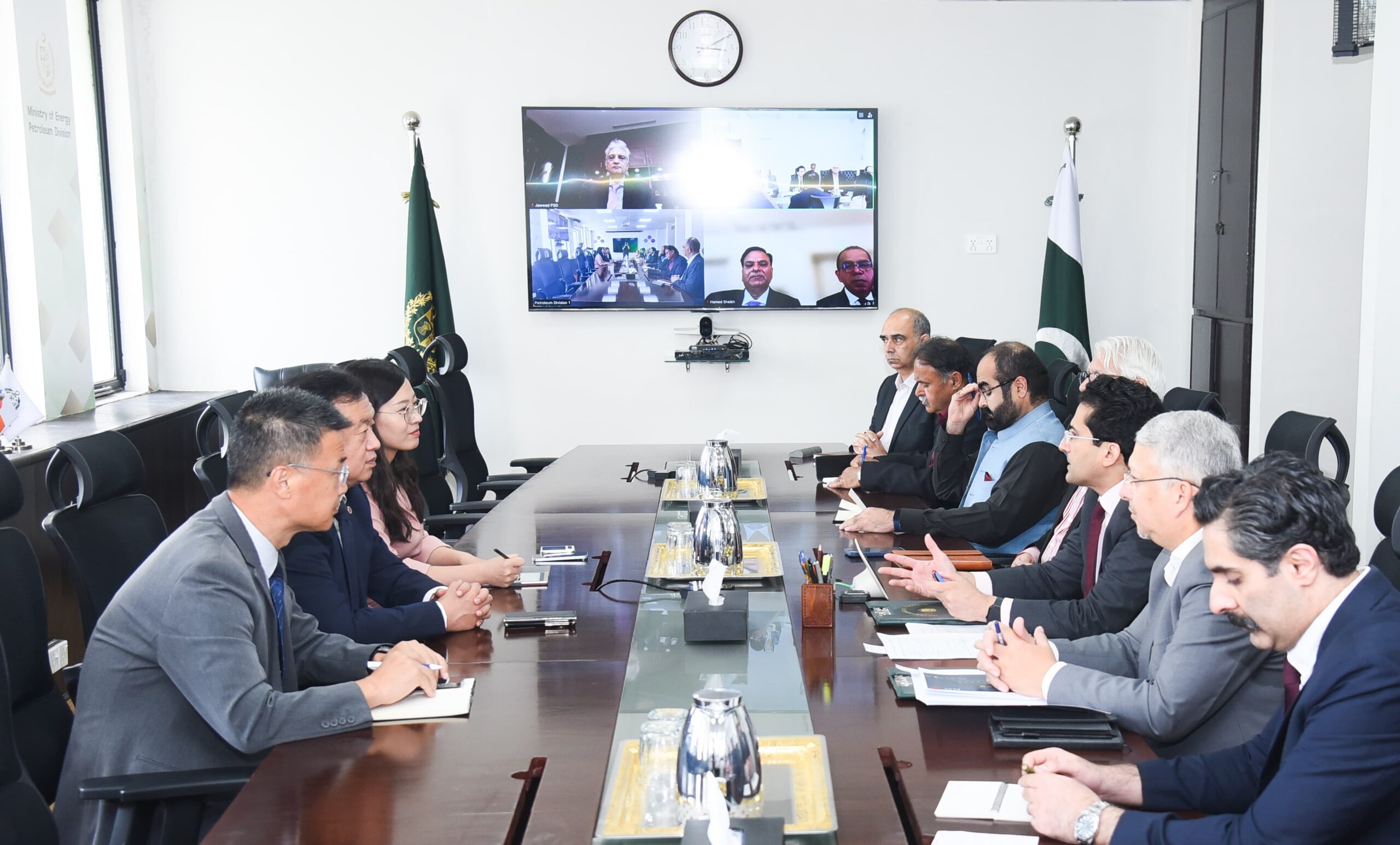 Chinese Group Proposes Major Investment in Pakistan’s Energy Sector; Federal Minister Welcomes Expanded Pakistan-China Energy Partnership.