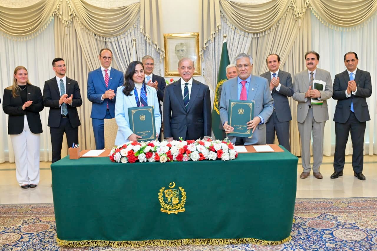 Pakistan, Canada Agree to Deepen Strategic Partnership, Expand Trade, Security and Investment Cooperation