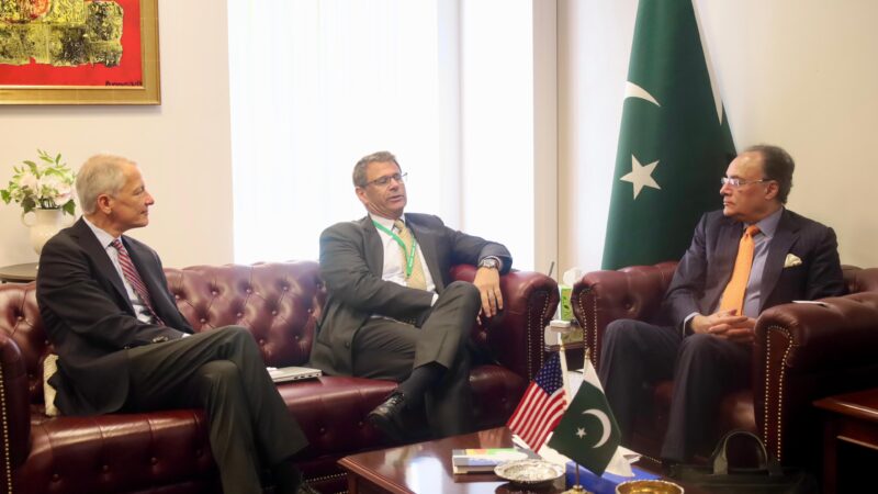 Finance Minister Meets Honeywell Technologies Delegation, Discusses Refinery Modernization and Energy Security