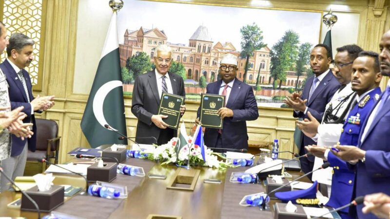 Pakistan, Somalia Ink Defence Cooperation MoU
