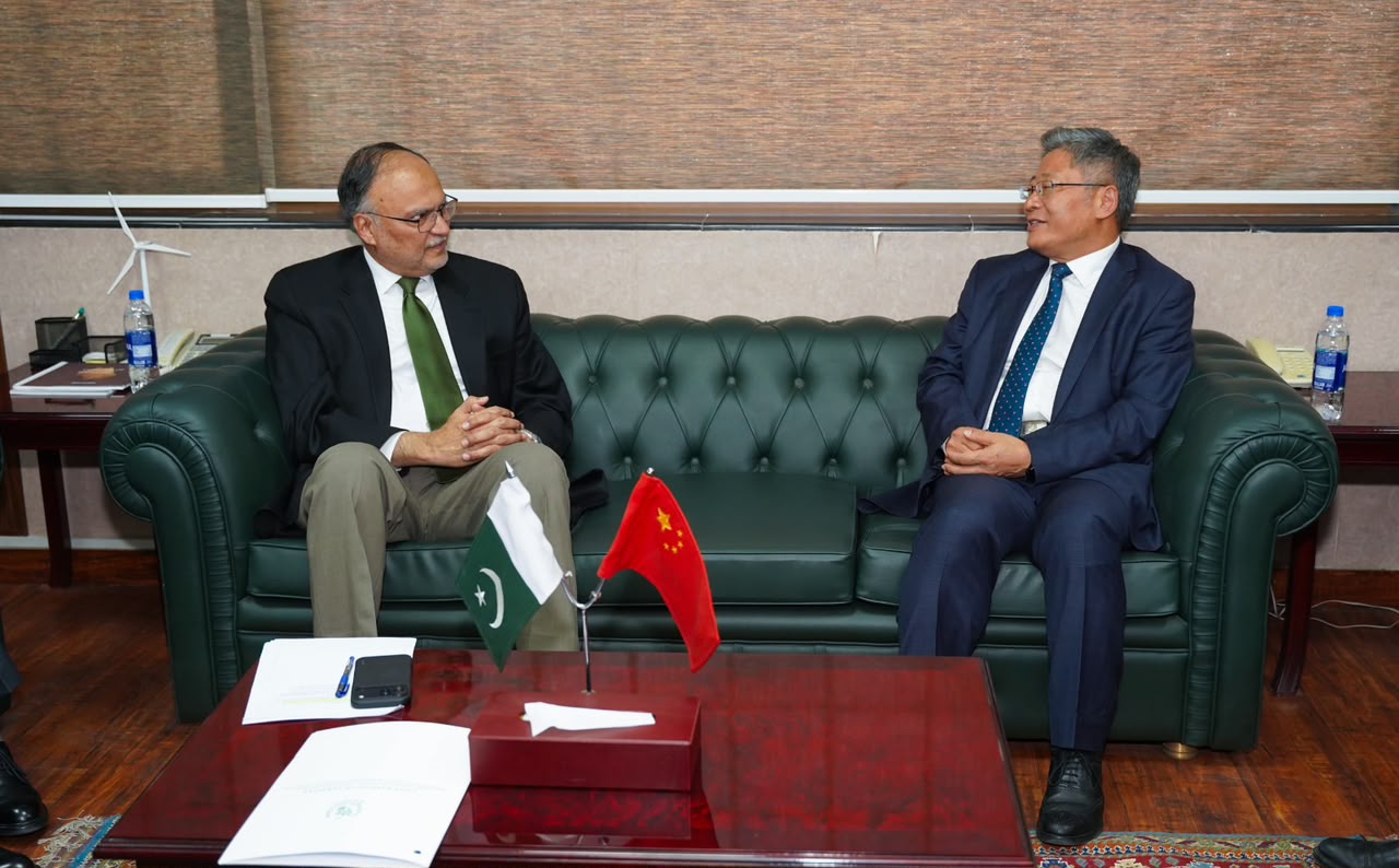 Chinese Delegation Visits CPEC Secretariat to Advance B2B, Industrial Cooperation under CPEC 2.0