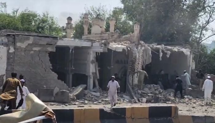 16 Martyred, 57 Injured in Kohat Police Lines Explosions