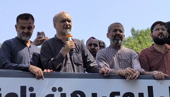 Jamaat-e-Islami launches Islamabad-bound march against petroleum levy