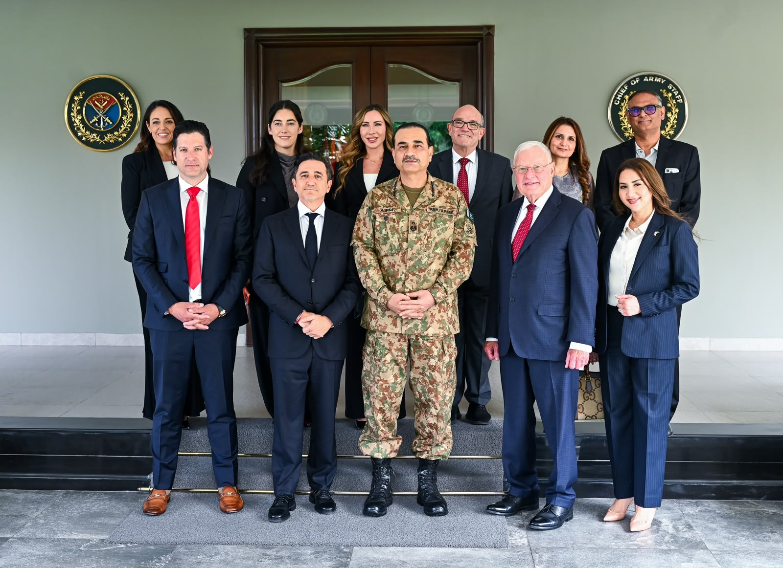 US Defence Company Delegation Meets Army Chief at GHQ