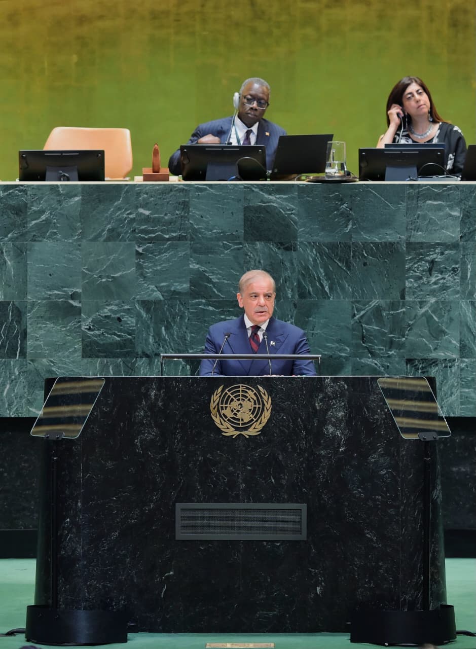 At UNGA, PM Shehbaz says Pakistan opted for peace over war; Kashmir, Palestine resolutions vital for global peace