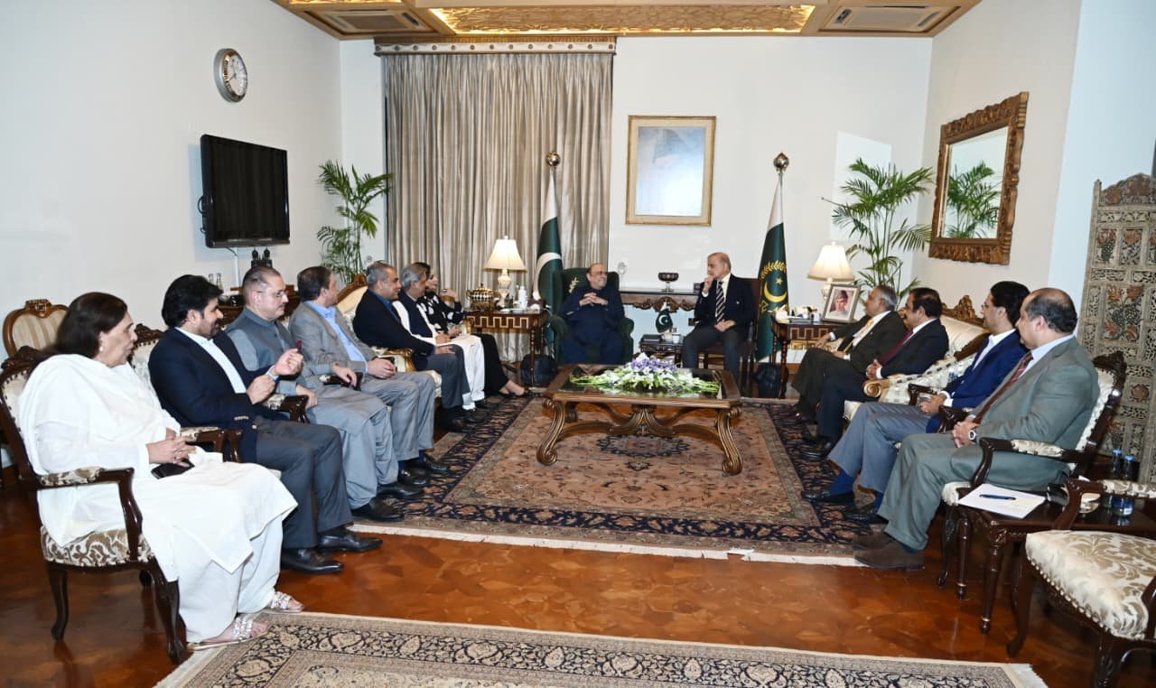 President, PM Review Political and Security Situation in Pakistan