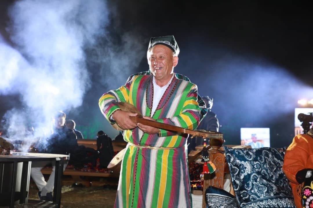 An Evening of Bakhshi Performances Celebrates the Epic of Gorogly in Parkent